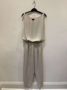 Eileen Fisher Silk Sleeveless Cream Top and Tencel/Viscose Pants